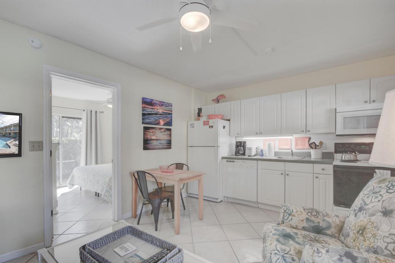 Five Palms Vacation Rentals- Daily - Weekly - Monthly 클리어워터 비치 외부 사진