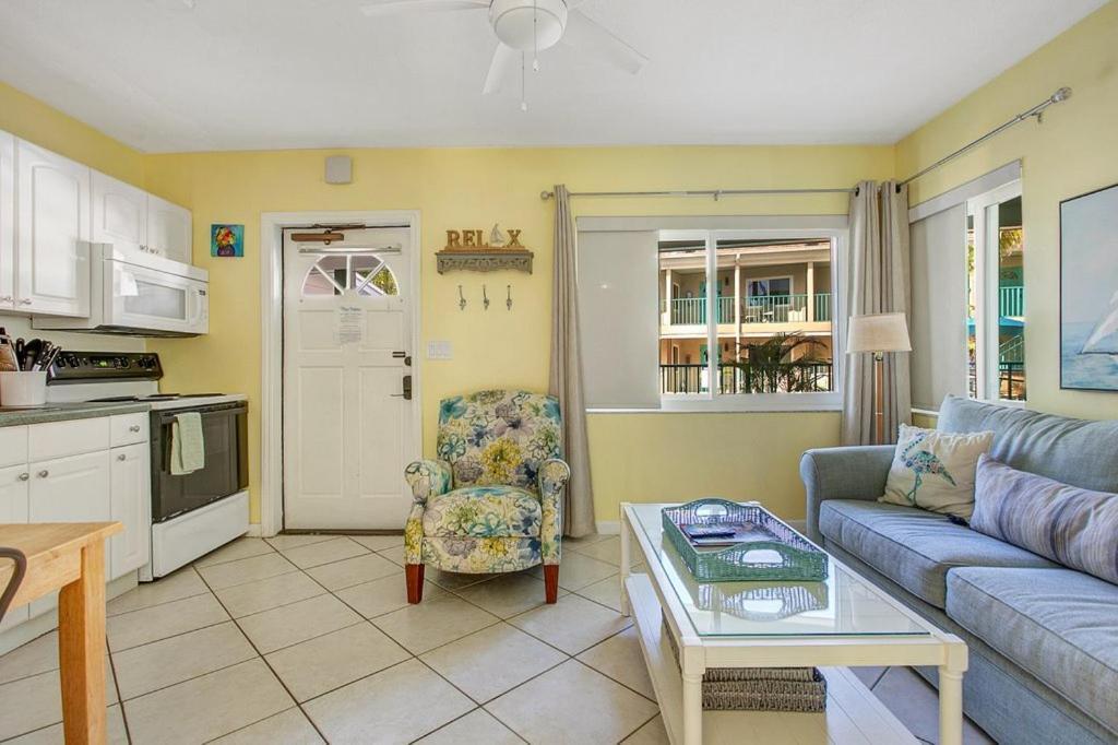 Five Palms Vacation Rentals- Daily - Weekly - Monthly 클리어워터 비치 외부 사진