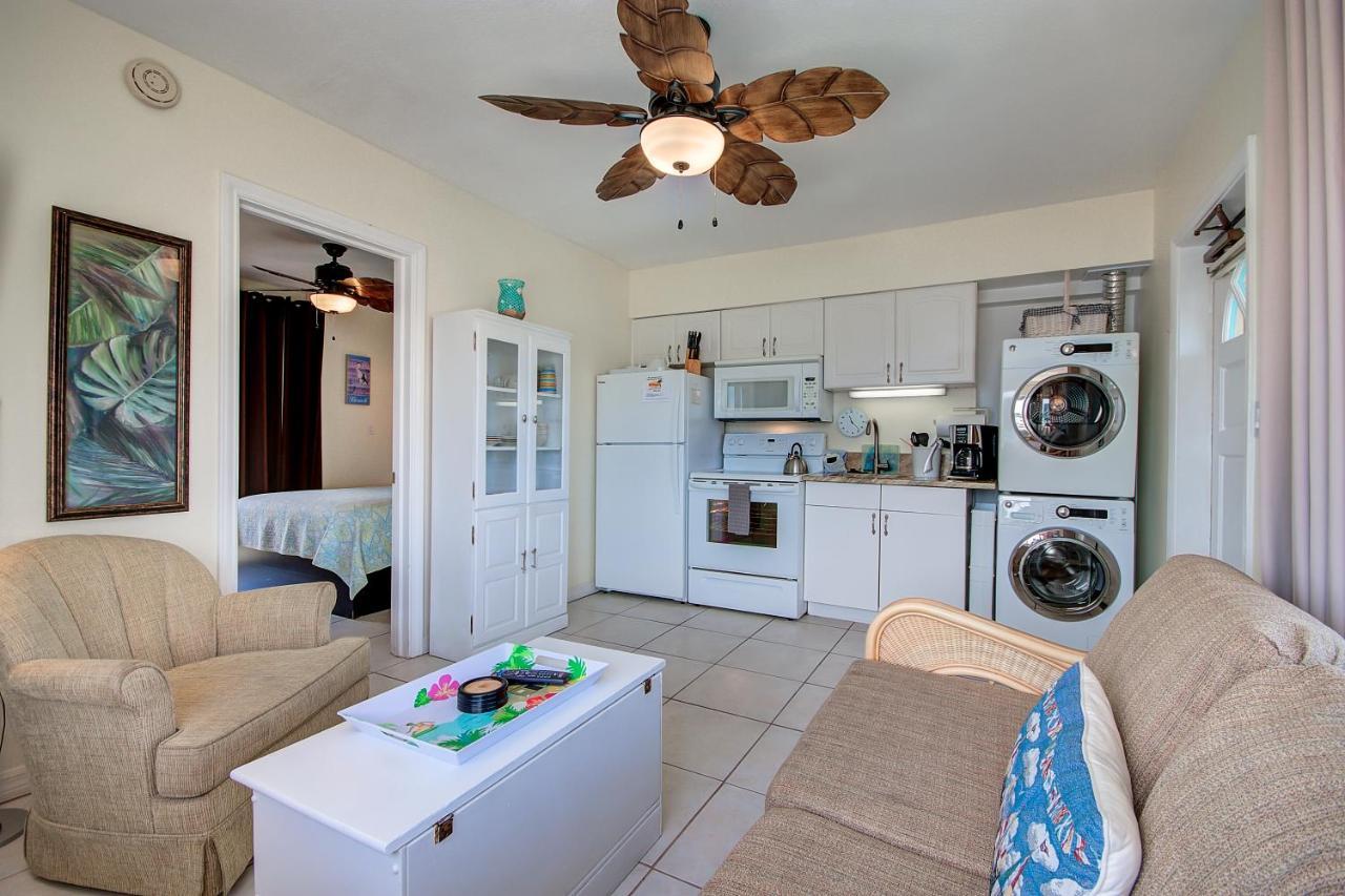 Five Palms Vacation Rentals- Daily - Weekly - Monthly 클리어워터 비치 외부 사진
