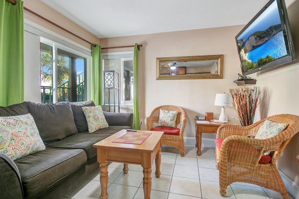 Five Palms Vacation Rentals- Daily - Weekly - Monthly 클리어워터 비치 외부 사진