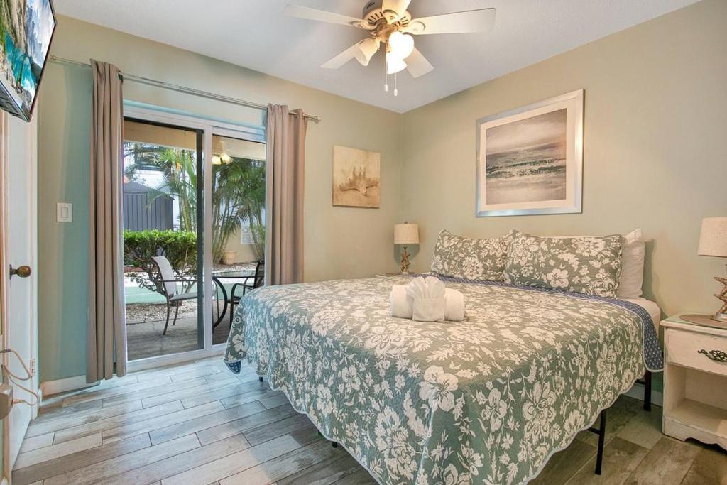 Five Palms Vacation Rentals- Daily - Weekly - Monthly 클리어워터 비치 외부 사진