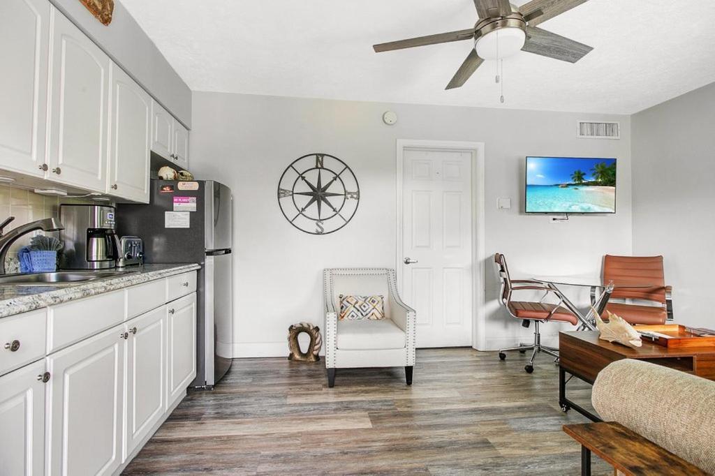 Five Palms Vacation Rentals- Daily - Weekly - Monthly 클리어워터 비치 외부 사진